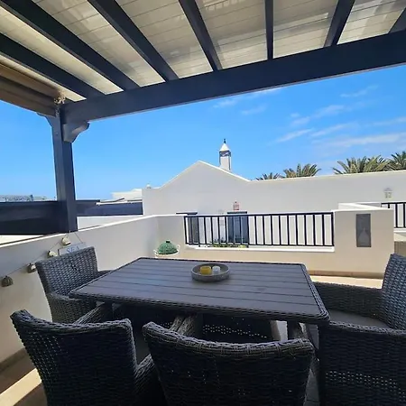 Luna Azul * Playa Blanca (Lanzarote)